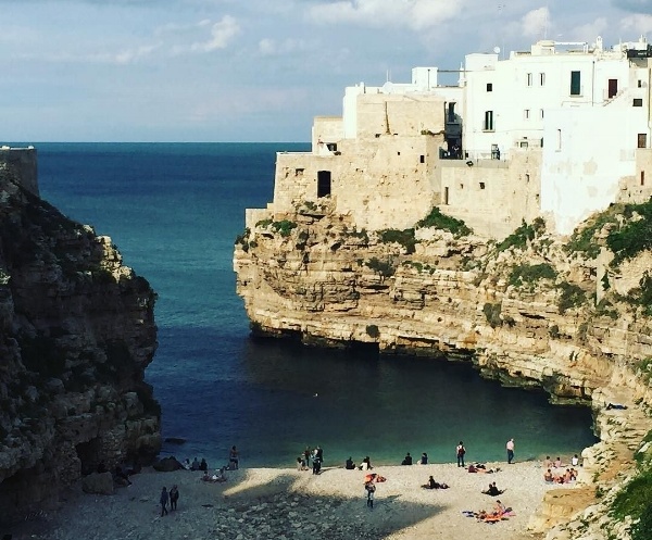 Polignano_is_beautiful_-045896-edited.jpg